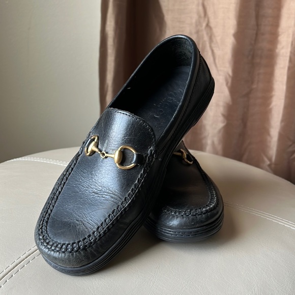 NOT FOR SALE. Gucci Loafers Black 6.5 Gold Hardware - Picture 2 of 16